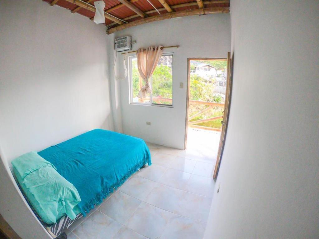 Iguana Beach House Hostel Montanita Luaran gambar